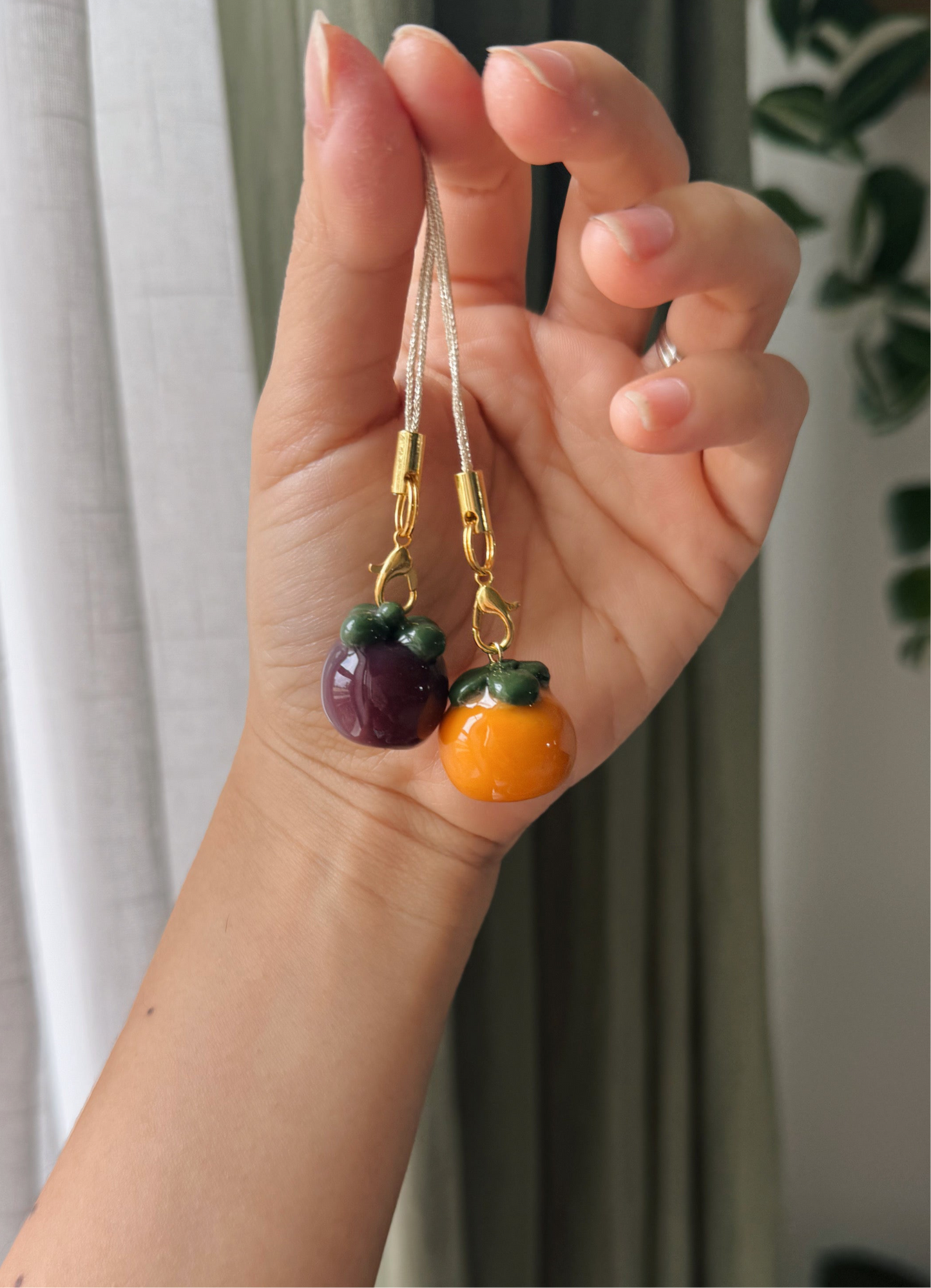 Mangosteen l Persimmon Charms