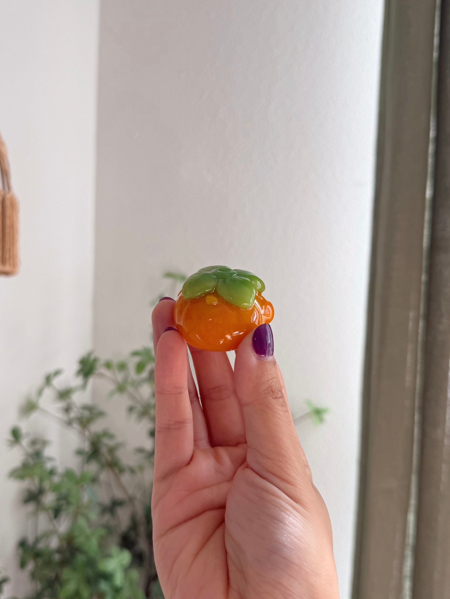 Persimmon Shy Duck Worry Stone