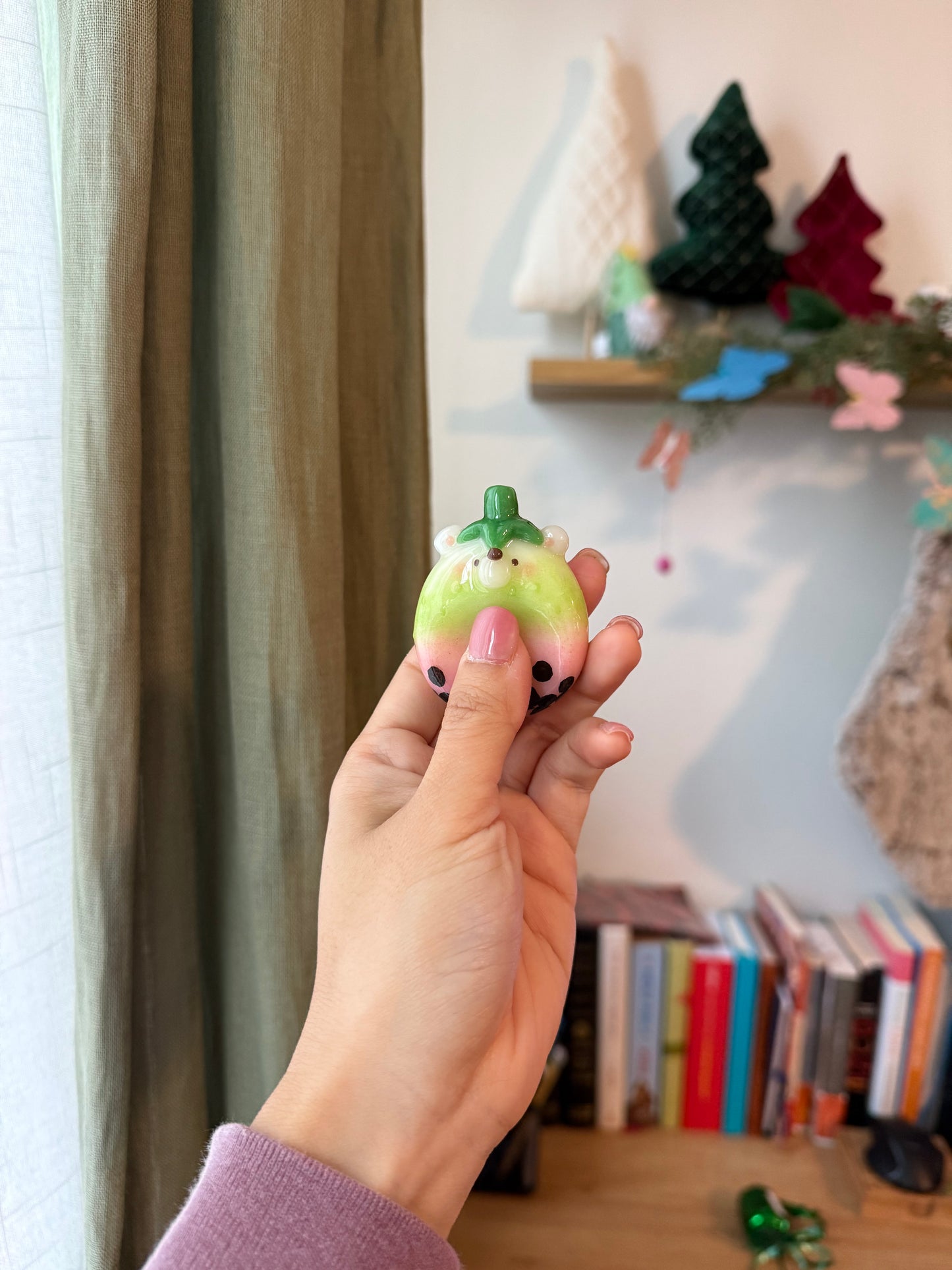 Strawberry Matcha Boba Bear | Spinner | Worrystone