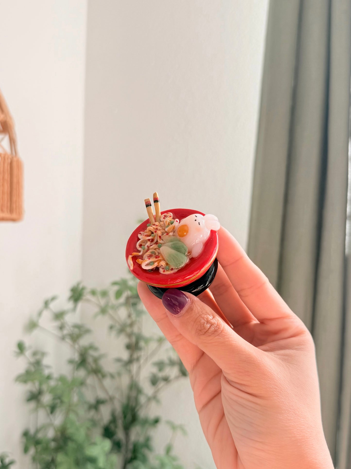 Chili Oil Noodle Egg Bunny | Spinner Bowl | Desk Friend