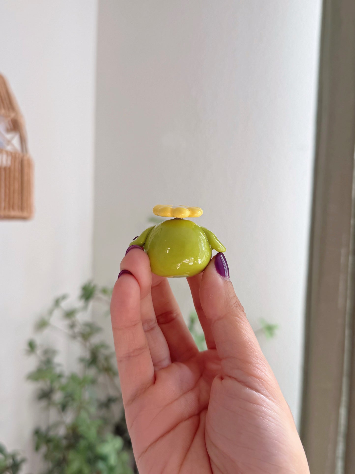 Skippy Flower Spinner