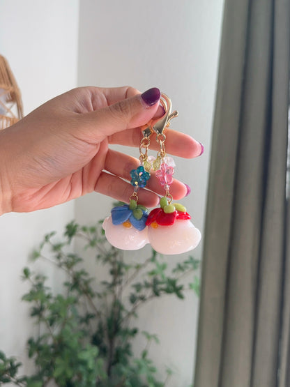 Shy Ducks Desk Buddy | Keychain | Flowers