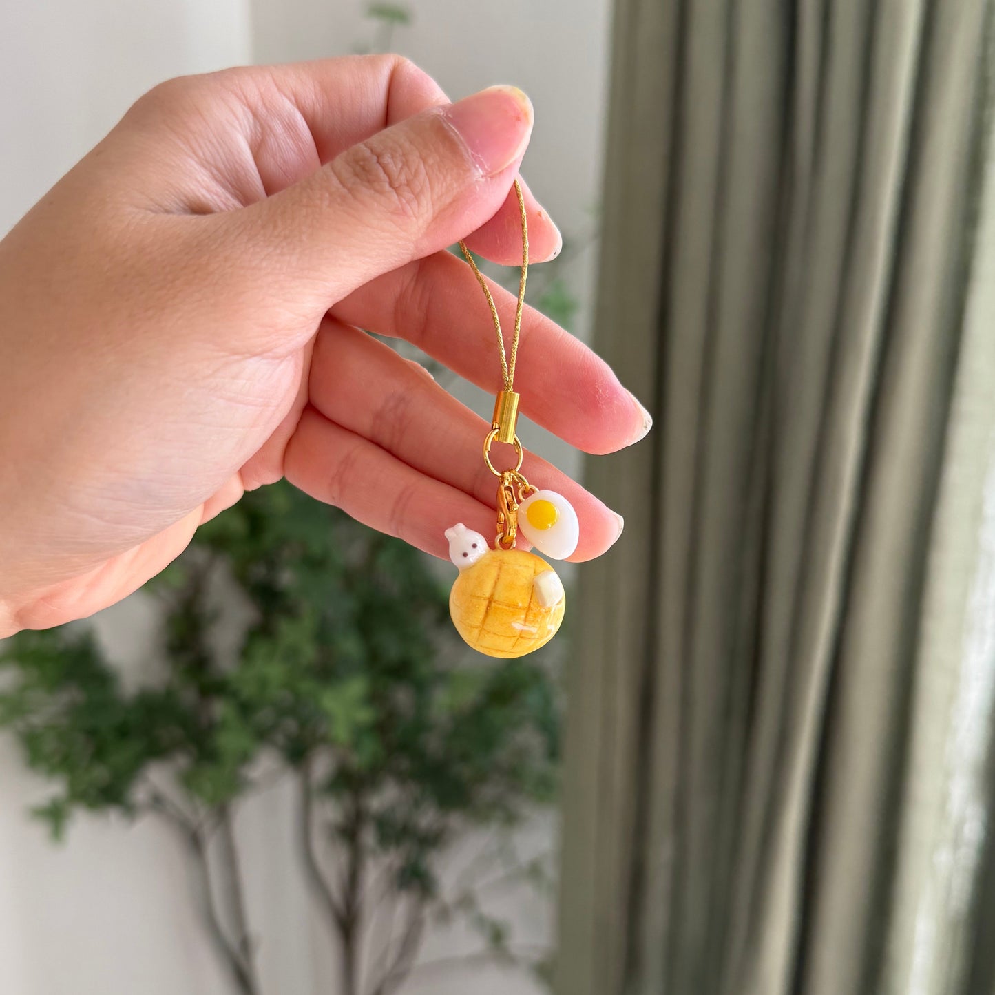 Pineapple Bun & Egg Spinner | Keychain | Phone Charms | Bookmark