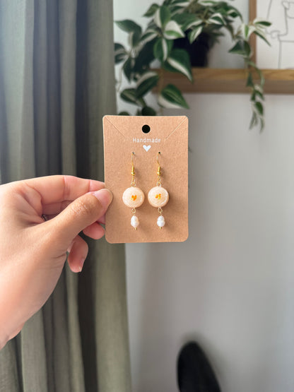 Sui Mai Freshwater Pearl Drop Earrings | Gold Plated