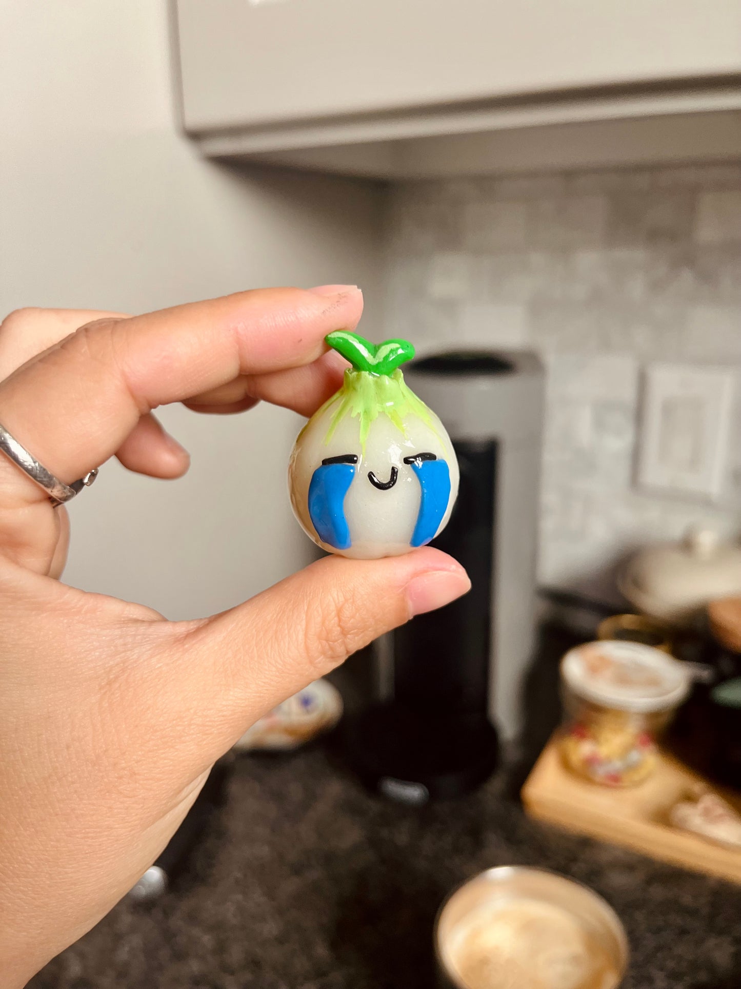 Weeping Onions Desk Buddy