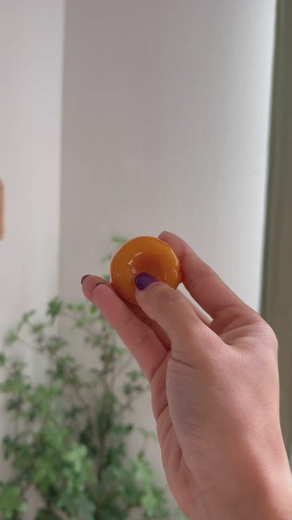 Persimmon Shy Duck Worry Stone
